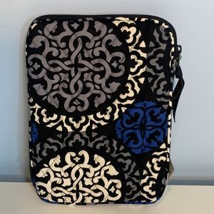 Vera Bradley E Reader Kindle Nintendo DS Sleeve Canterberry Cobalt RETIRED NWT